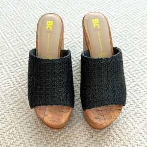 Black platform sandals in size 6.